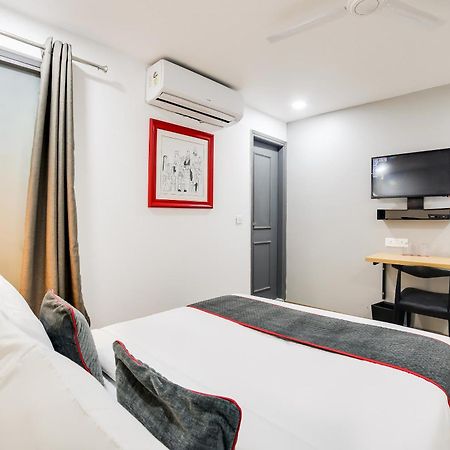 Collection O Ajanta Hotel Ню Делхи Екстериор снимка